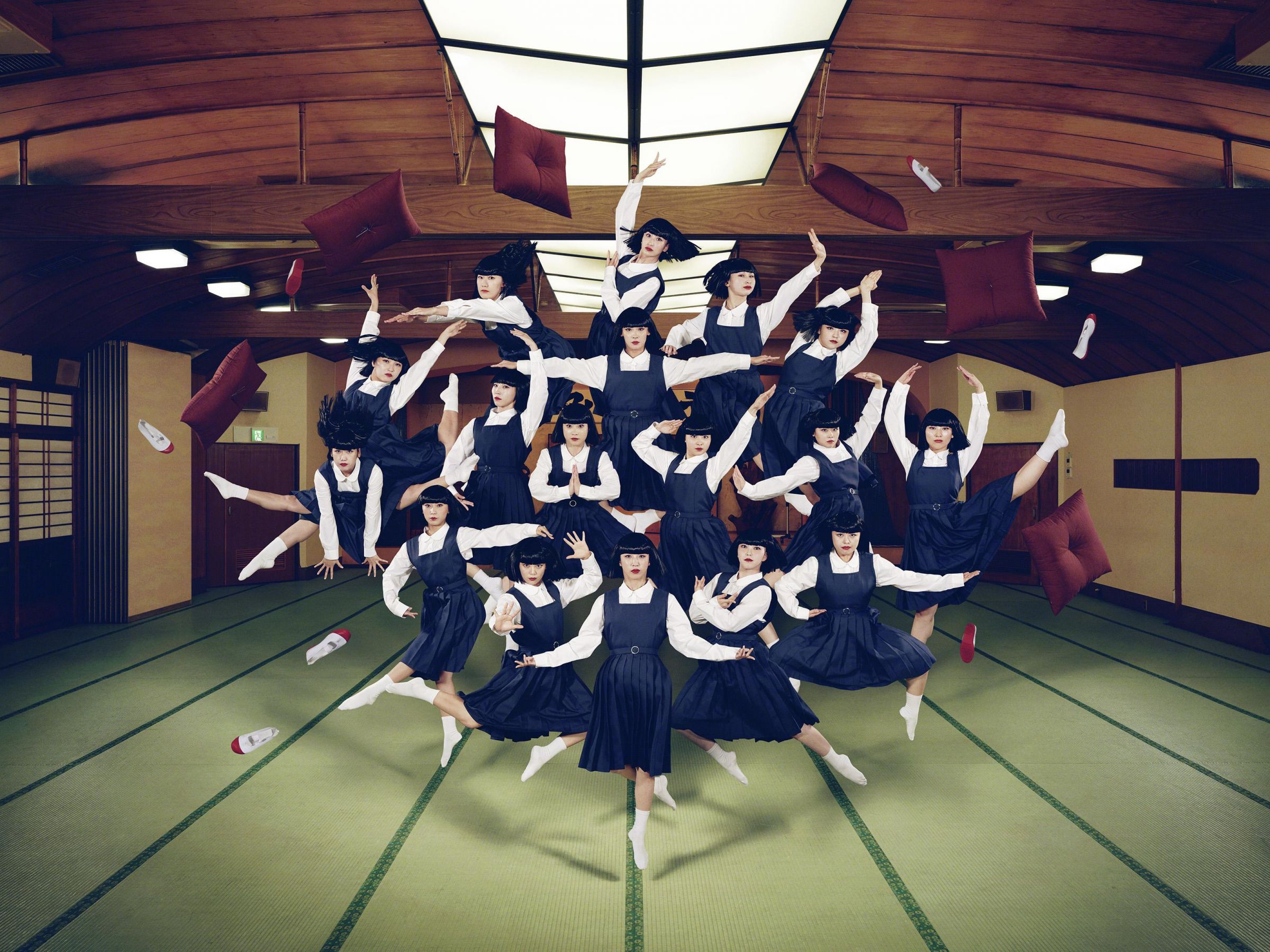 アバンギャルディオフィシャルファンクラブ“avaland / アバランド”